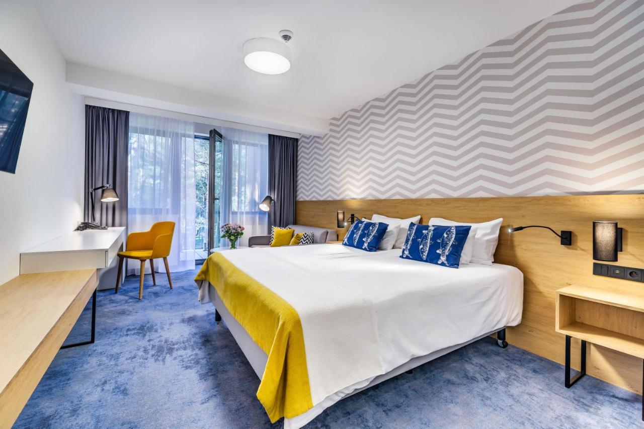 Best Western Hotel Jurata Esterno foto